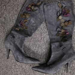 ITALIAN SUEDE BOOTS SIZE 38.5