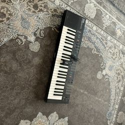 Beautiful 😻 Vintage 1987 YAMAHA PSR11 MIDI Portatone Electronic Keyboard 49 Full Keys Tested