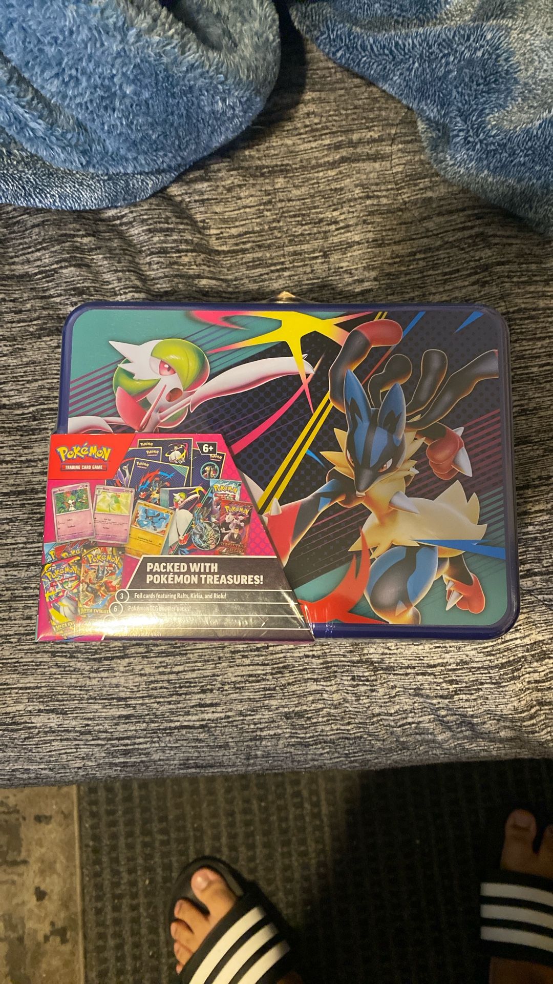 2025 Collector Chest 