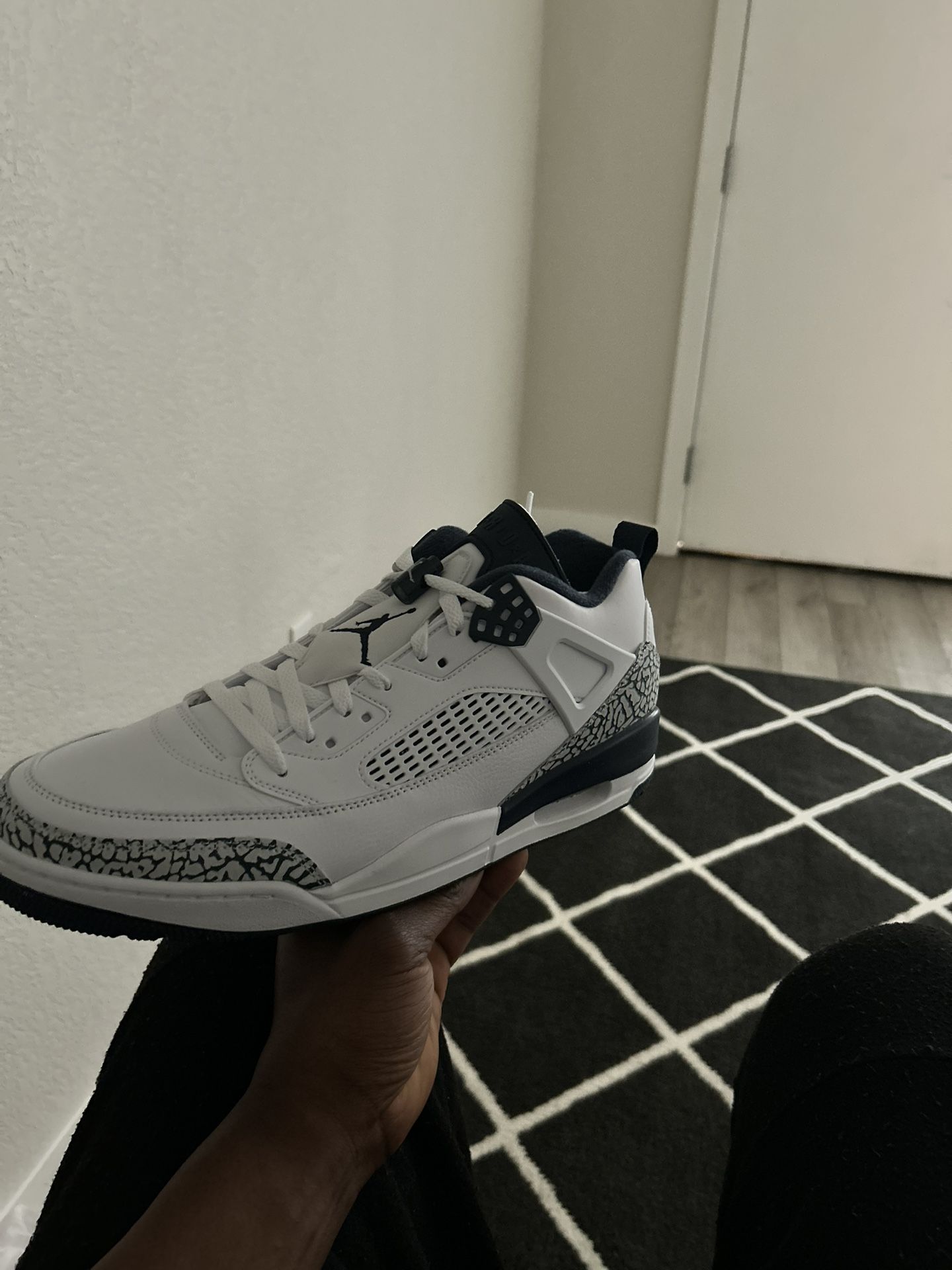 Jordan spizike