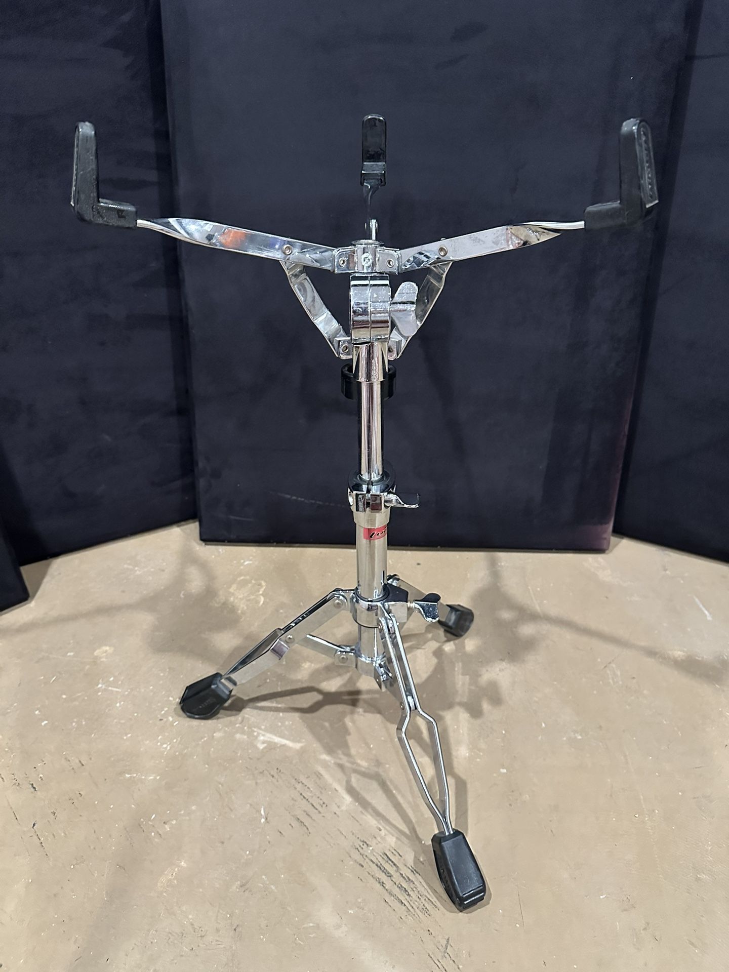 Ludwig L422SS 400 Series Double Braced Snare Drum Stand