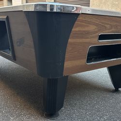 7FT Dynamo Pool Table - Excellent Condition - Brand New Chrome Side Trims - Delivery/Setup first floor, -any color felt & accessory kit included