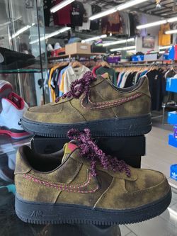 Nike Air Force 1 Low 07 QS Boucle Desert Moss Fierce Pink