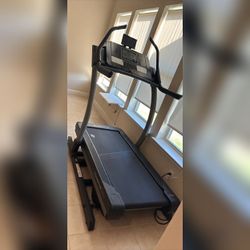 Nordictrack X11 Treadmill - Very Good - Haslet, TX