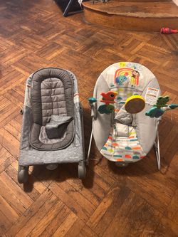 Vibrating baby chairs