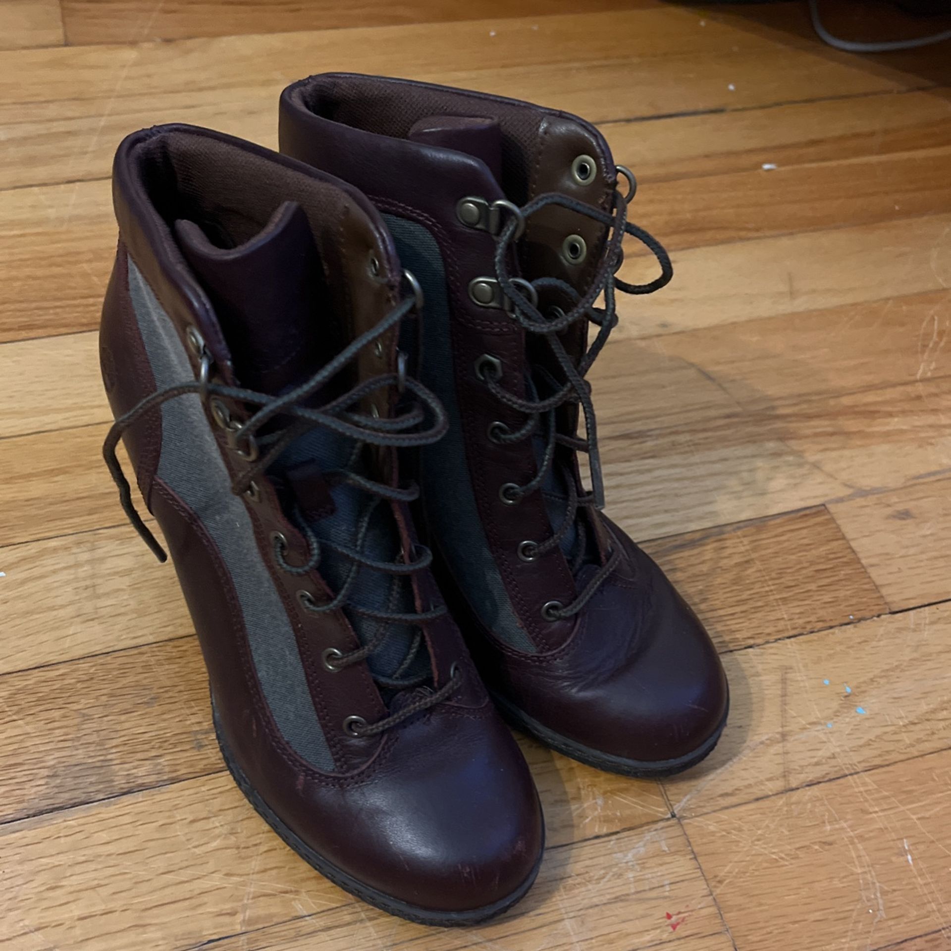 Timberland Like New Boots Size 7