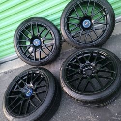 Wheel 18 5 Lugs Universal Like New 
