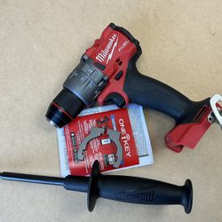 Milwaukee 2904-20  M18 FUEL 18V Lithium-Ion Brushless Cordless 1/2 in. Hammer Drill/Driver 4th Gen  (Tool-Only)