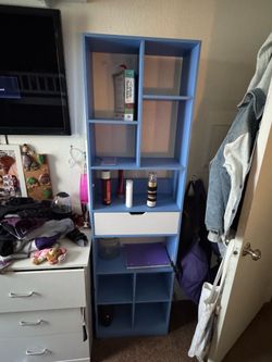 2 bookshelves