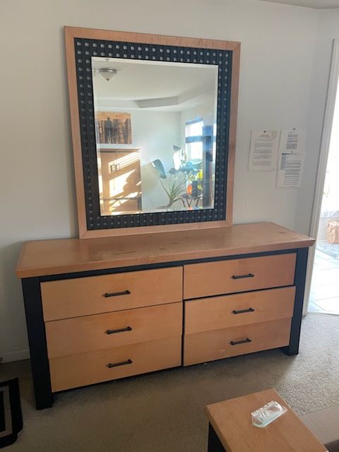 Queen Bedroom Set