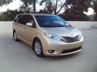 2011 Toyota Sienna