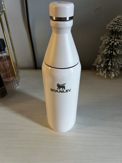 Stanley water bottle Brand new 