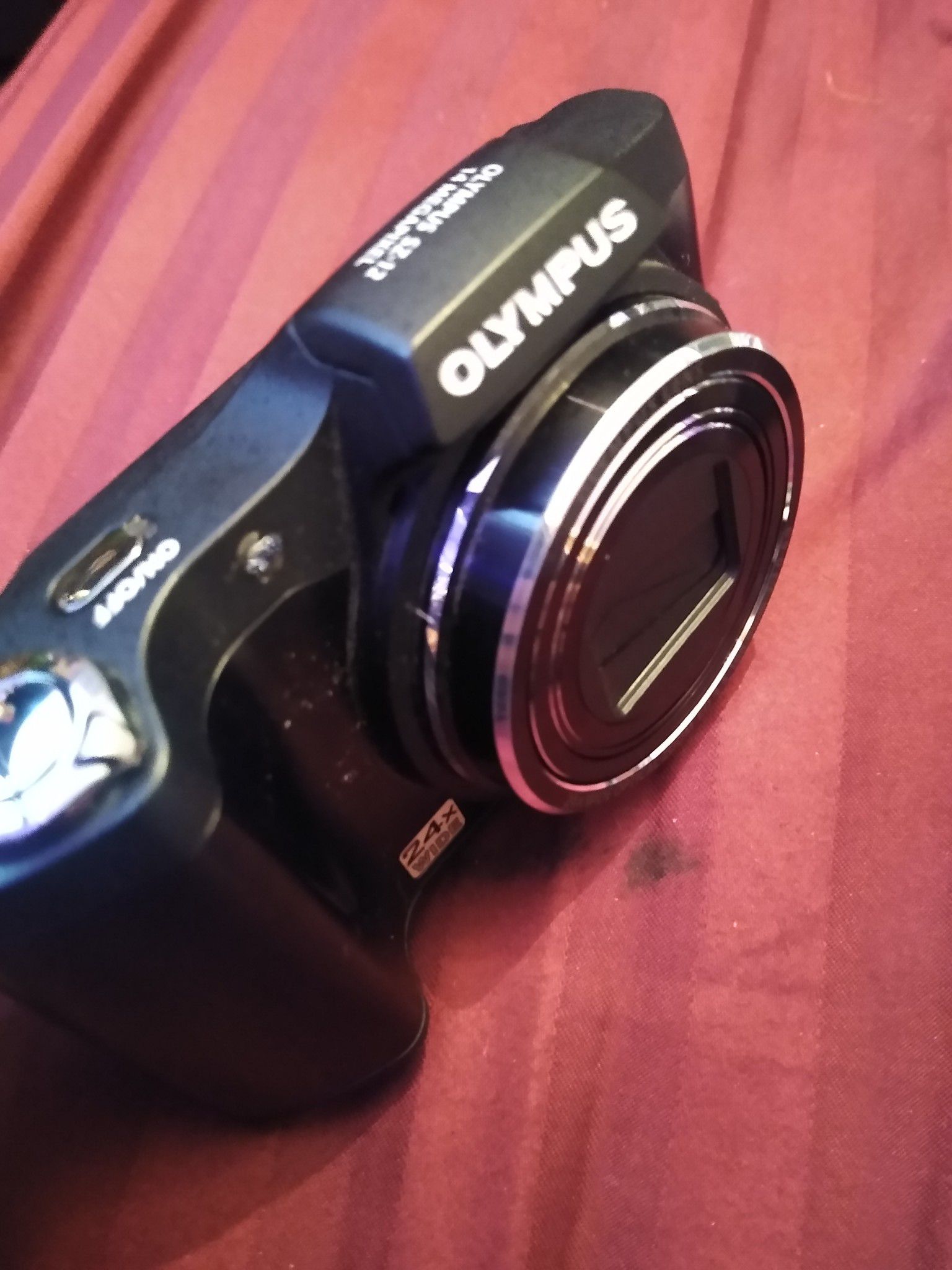 Olympus Digital camera SZ-12