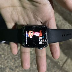 Broke Screen Apple Watch 3 