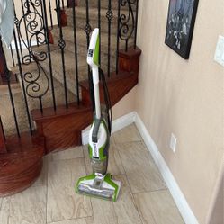 Bissell crosswave