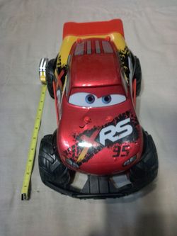 Disney Pixar Cars 1:14 Scale Lighting McQueen Off - Road RC Car.