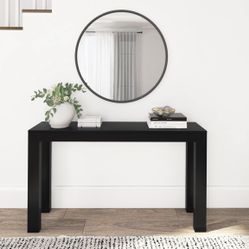 Black Entry Table