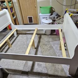 Full Size Bed Wood Frame