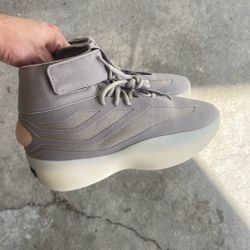 Adidas Fear Of God Basketball Size 8 Men Grey Beige 