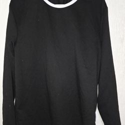 Long Sleeve Shirt/sweater