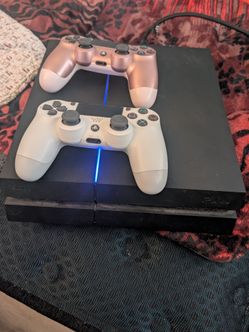 Play station 4 1tb
