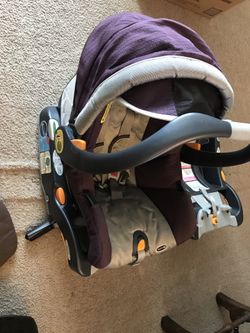 Chicco Cortina car seat with 2 bases and 3 inserts