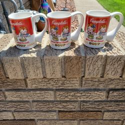 Gibson 3 Pc Campbell's Soup Mugs /2000 Yr