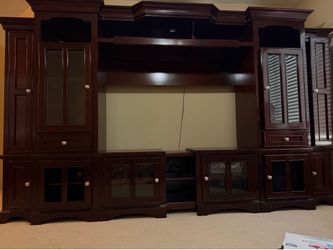 Tv stand