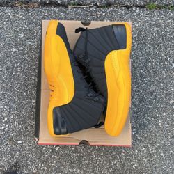 Jordan 12 "University Gold"