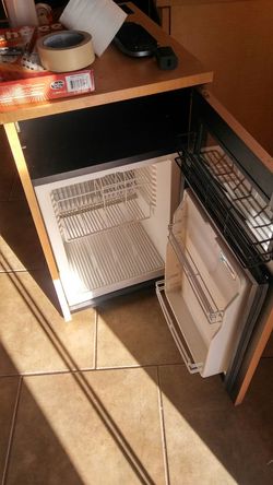 Mini fridge