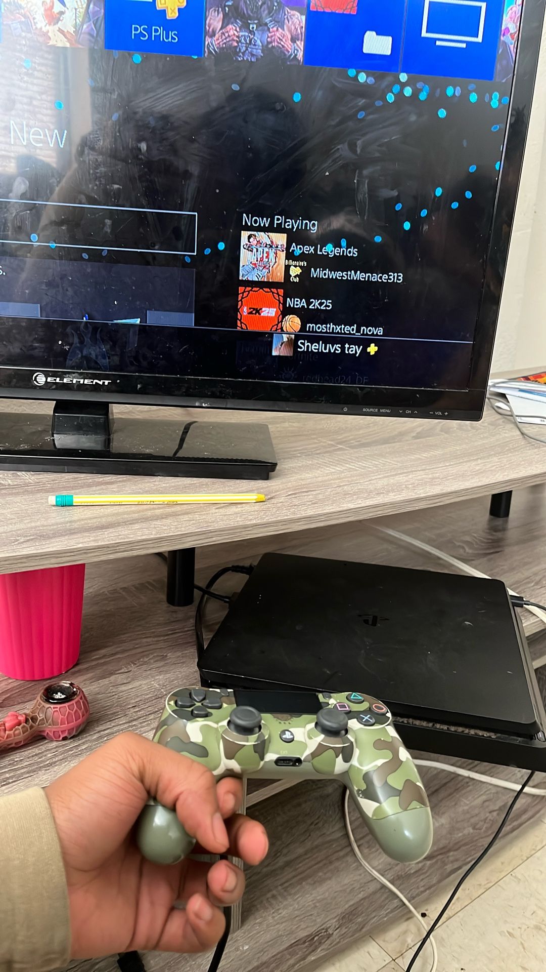 PS4