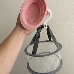 New 2-in-1 Makeup Brush Cleaner & Drying Rack