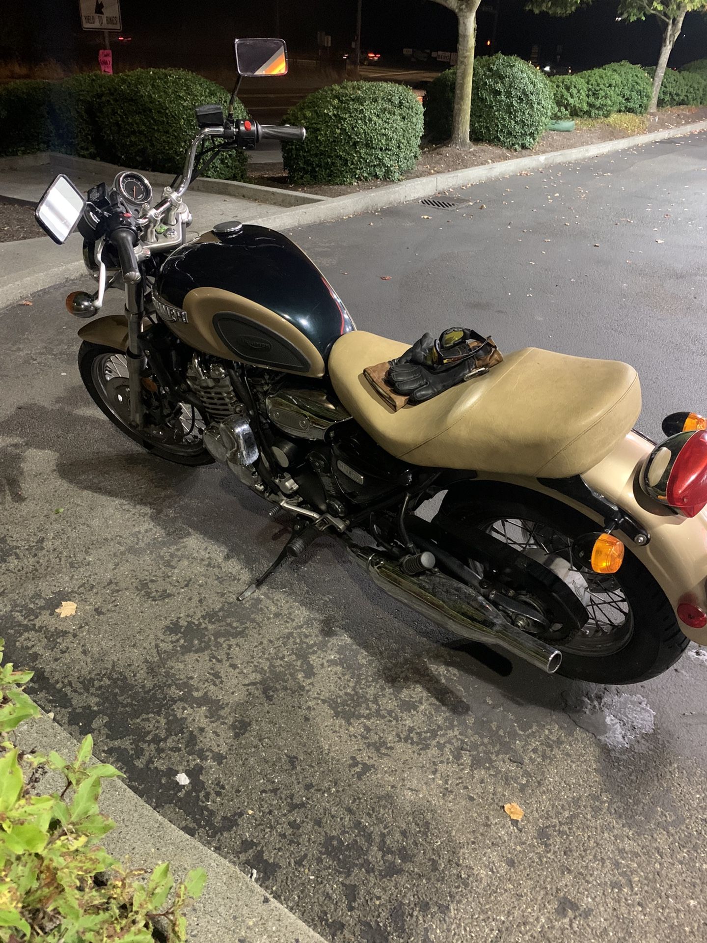 triumph thunderbird 2001