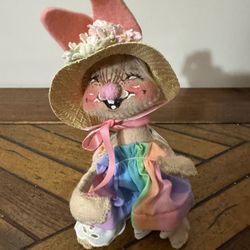 Annalee Easter Parade Bunny Girl 7” with bonnet and pastel dress