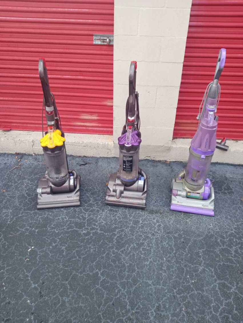 Vacuum Cleaner