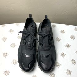 New Nike Airmax Black Lightweight Athletic Shoes Men 11.5