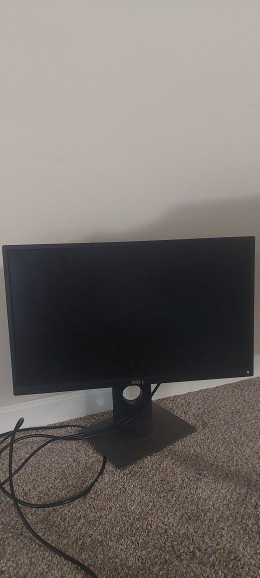 Dell Monitor In Excellent Condition
