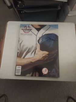 2001 World Series  AZ. D-BACKS -N.Y . YANKEES OFFICIAL PROGRAM