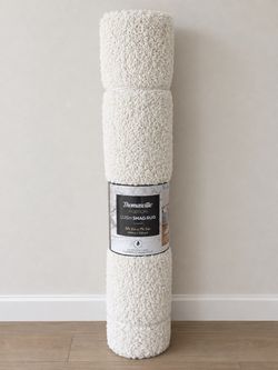 Thomasville Lush Shag Rug