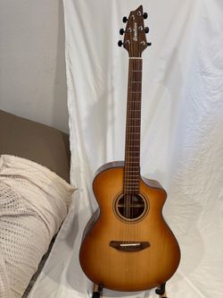2021 Breedlove acoustic/ elec guitar , signature copper CE