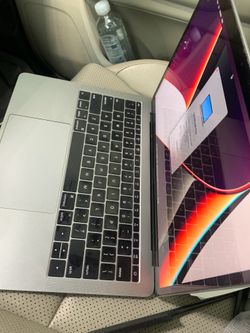 2017 MacBook Pro i5 8gb Ventura