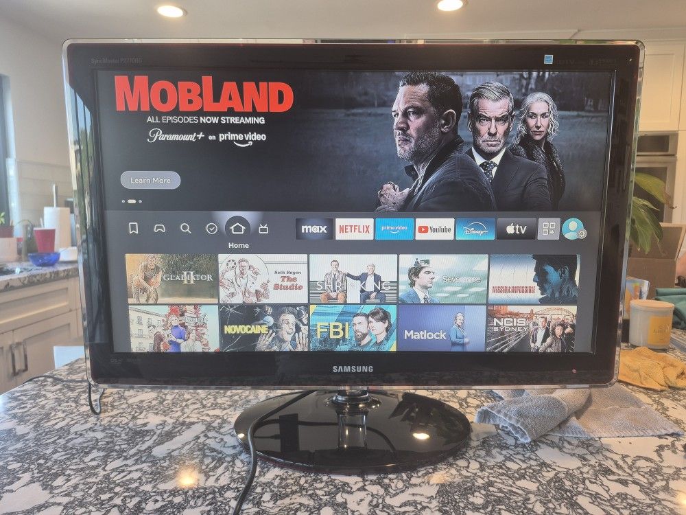 Samsung P2770HD 27-Inch LCD HDTV Monitor