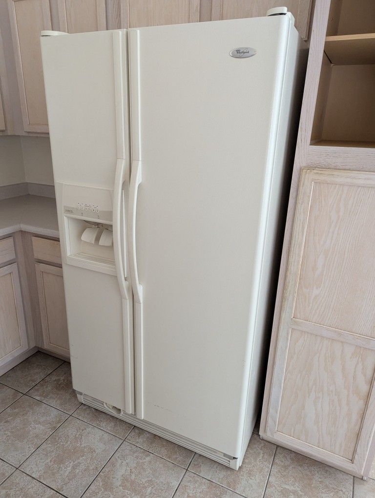 Whirlpool side By Side Refrigerator Fridge