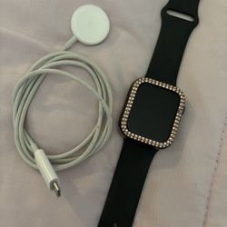 Apple Watch SE Cellular 