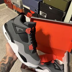 Air Jordan 4 Retro ‘Infrared’