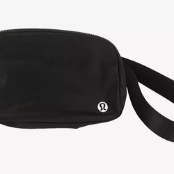 Lululemon belt bag 1L Black