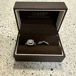 Diamond Engagement/ Wedding Set