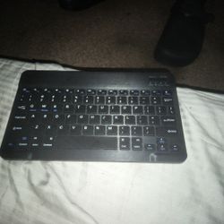 Bluetooth Keyboard 