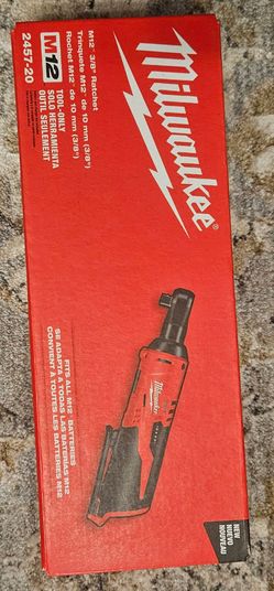 Milwaukee M12 3/8" Cordless Ratchet - New