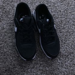 Nike Air Maxs Size 10 Men